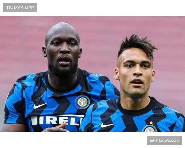 卢卡库与劳塔罗搭档出战 那不勒斯对阵国米首发阵容公布